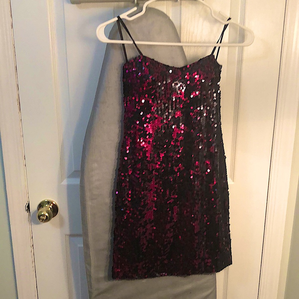 Arden B. Pink & Black Sparkly Sequin Mini Dress. Perfect condition Size: XS
